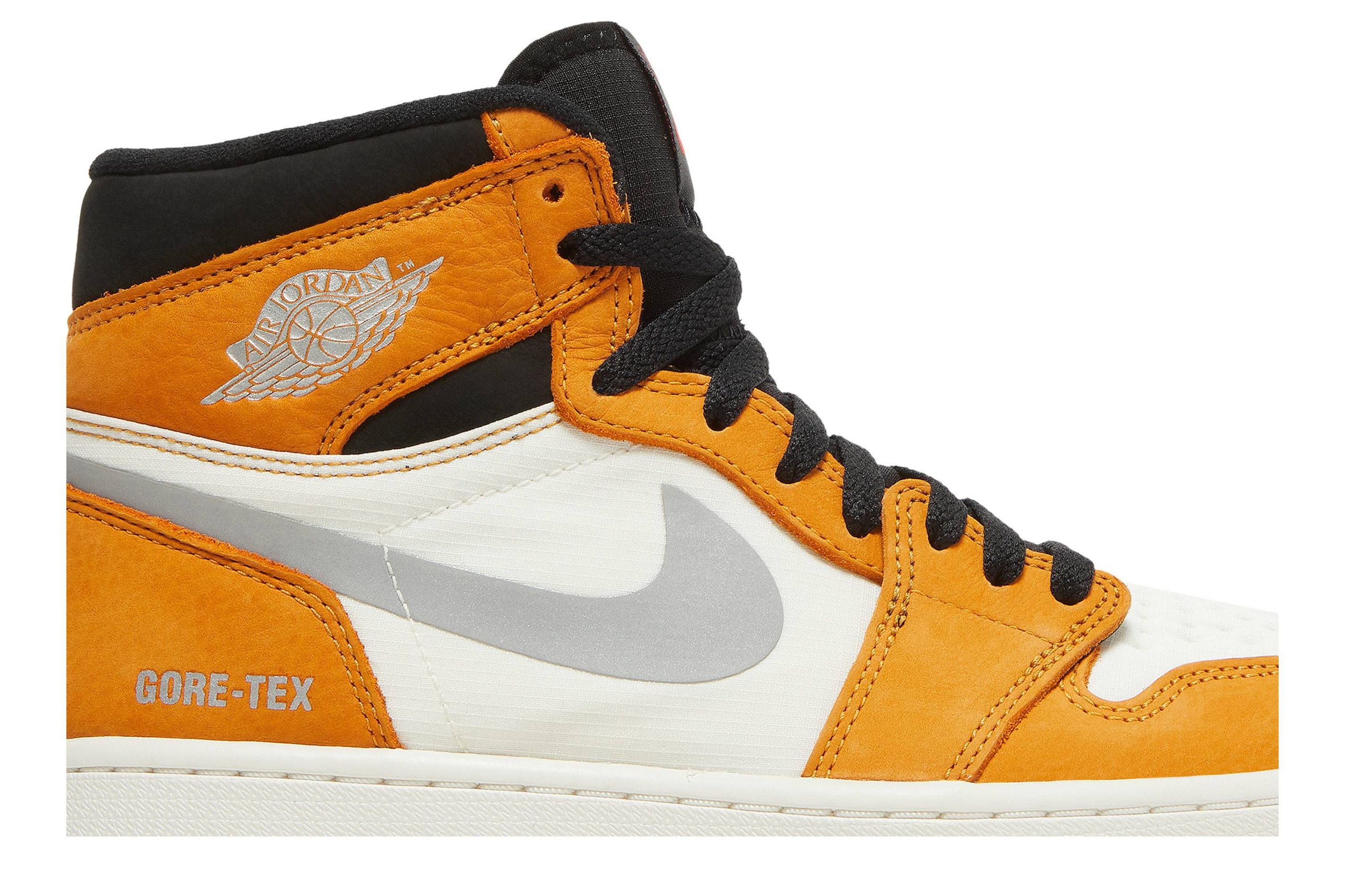 air_jordan_1_element_gore_tex__light_curry__db2889_1_52524.jpeg