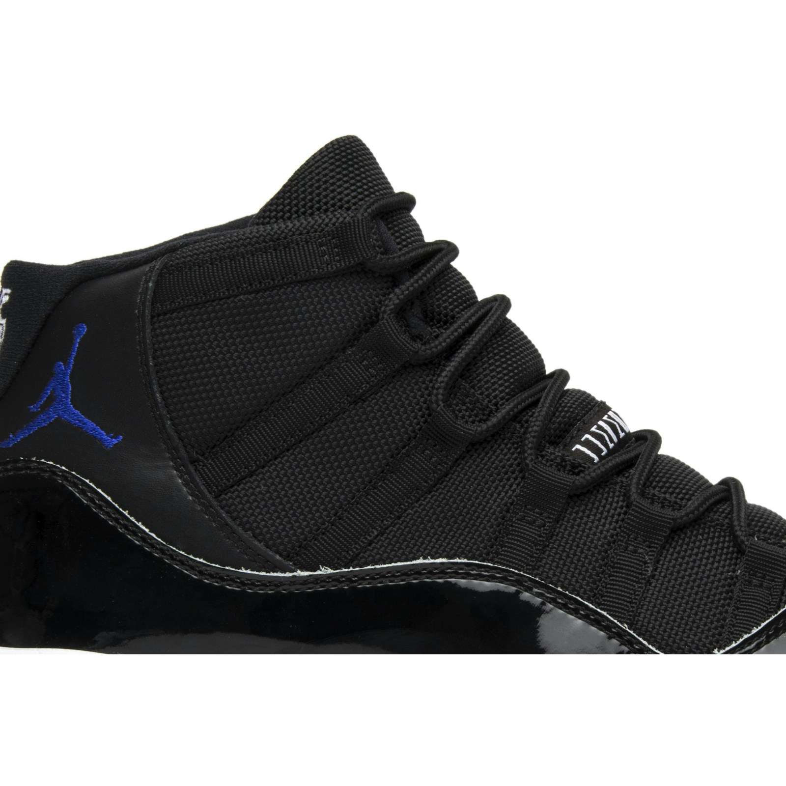 grade_school__air_jordan_11_retro__space_jam__201_1_84981.jpeg