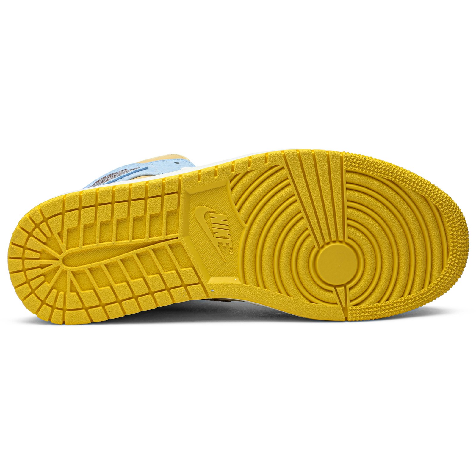 maison_ch_teau_rouge_x_air_jordan_1_mid_se__fearle_3_23886.jpeg