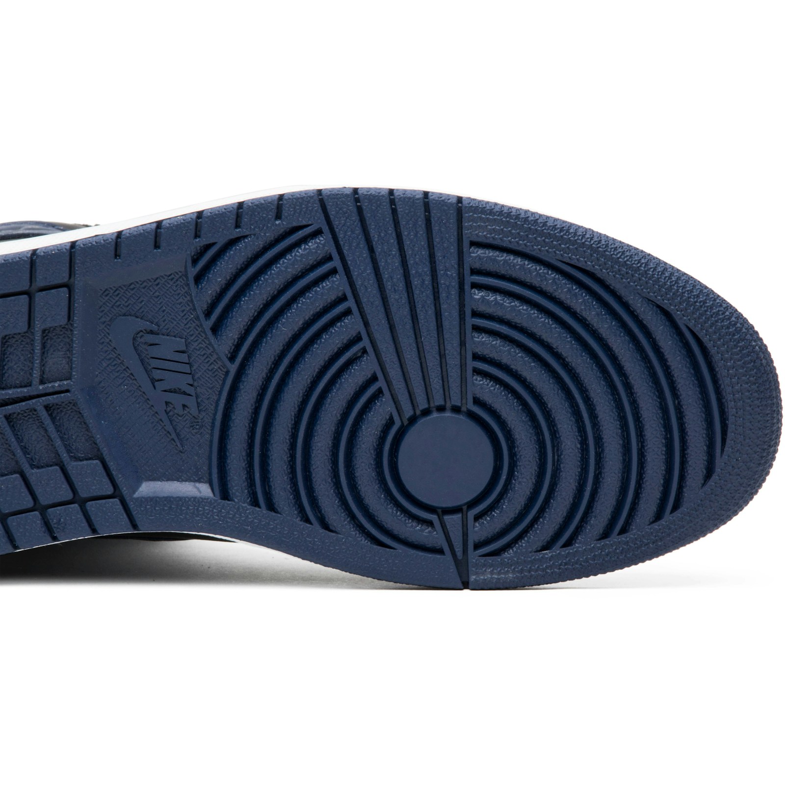 spike_lee_x_air_jordan_1_retro_high_og__fort_green_4_7318.jpeg